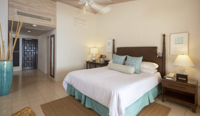 2 - Deluxe Ocean View Room (Upper Level) - Inside View